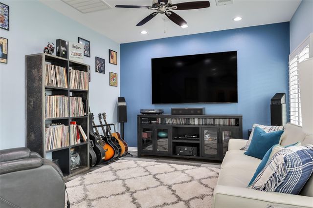 906 Texas TRL, Austin, TX 78737