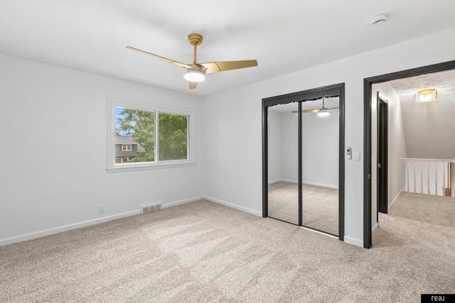 3612 S 106 Street, Omaha, NE 68124