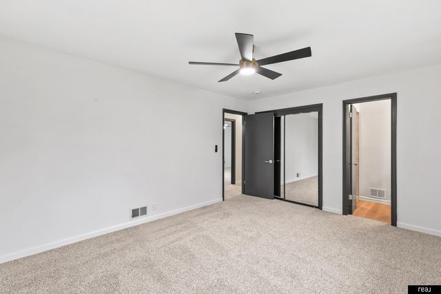 3612 S 106 Street, Omaha, NE 68124