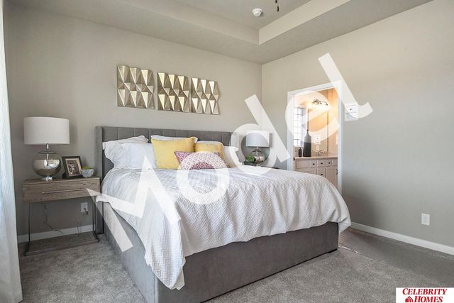 10702 Portage Drive, Papillion, NE 68046