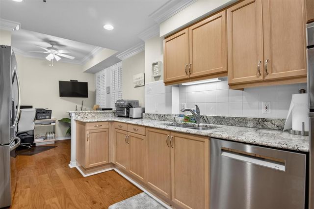 11 AVENUE DE LA MER 1303, Palm Coast, FL 32137