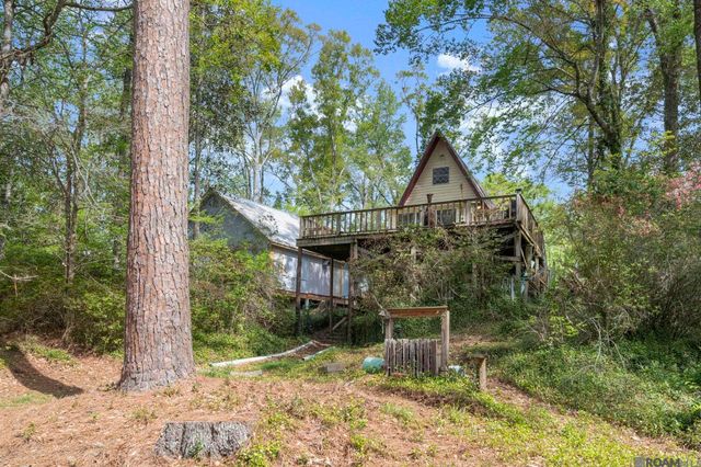 12323 Azalea Cir, St Francisville, LA 70775