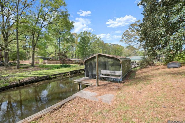 12323 Azalea Cir, St Francisville, LA 70775