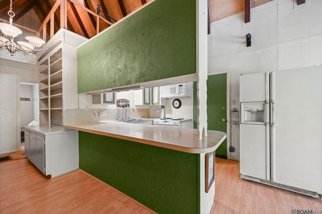 12323 Azalea Cir, St Francisville, LA 70775