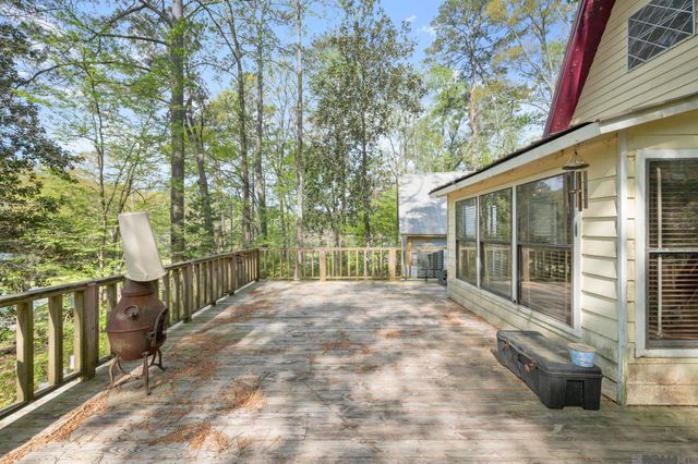 12323 Azalea Cir, St Francisville, LA 70775