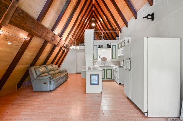 12323 Azalea Cir, St Francisville, LA 70775