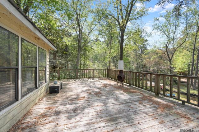 12323 Azalea Cir, St Francisville, LA 70775