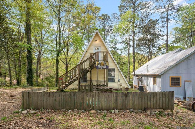 12323 Azalea Cir, St Francisville, LA 70775