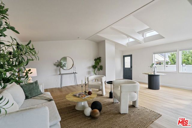 133 Pueblo Lane, Topanga (los Angeles), CA 90290