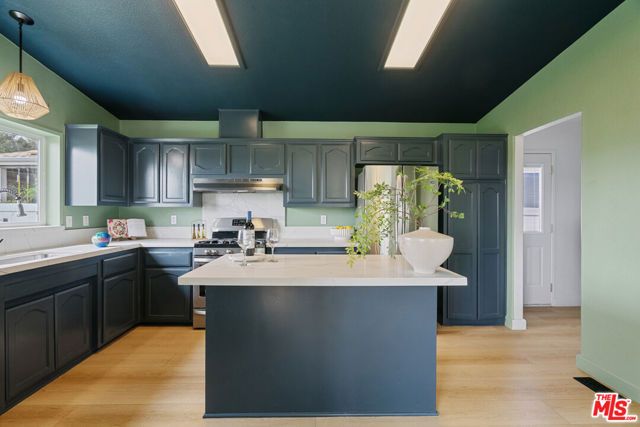 133 Pueblo Lane, Topanga (los Angeles), CA 90290