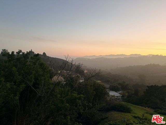 133 Pueblo Lane, Topanga (los Angeles), CA 90290