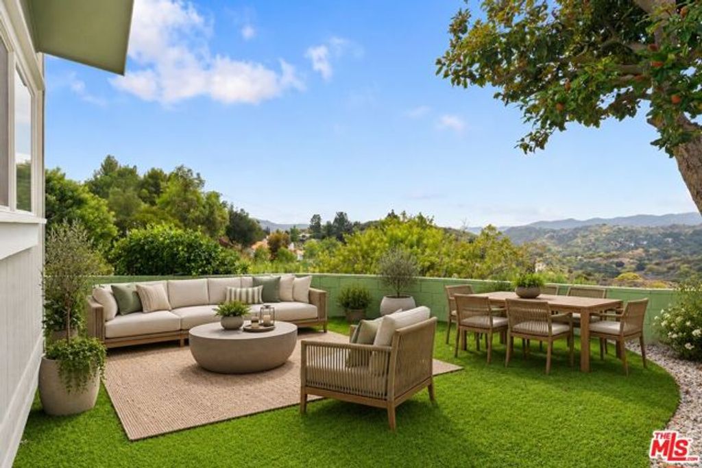 133 Pueblo Lane, Topanga (los Angeles), CA 90290