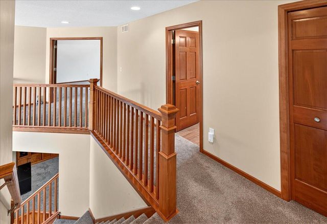 2001 Buffalo Run Road, Buffalo, MN 55313