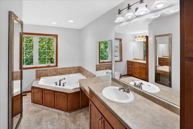 2001 Buffalo Run Road, Buffalo, MN 55313