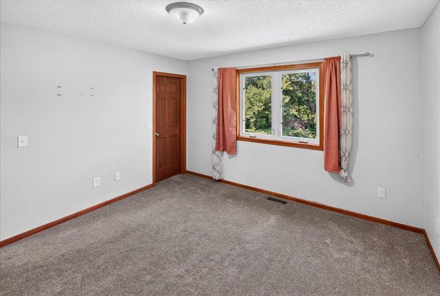 2001 Buffalo Run Road, Buffalo, MN 55313