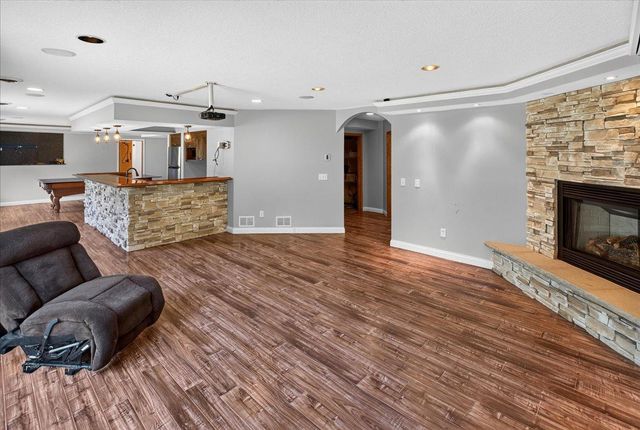 2001 Buffalo Run Road, Buffalo, MN 55313