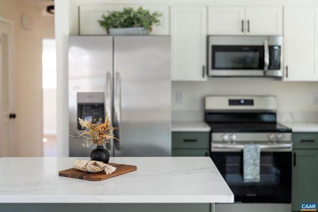 94 AUDUBON ST, Staunton, VA 24401