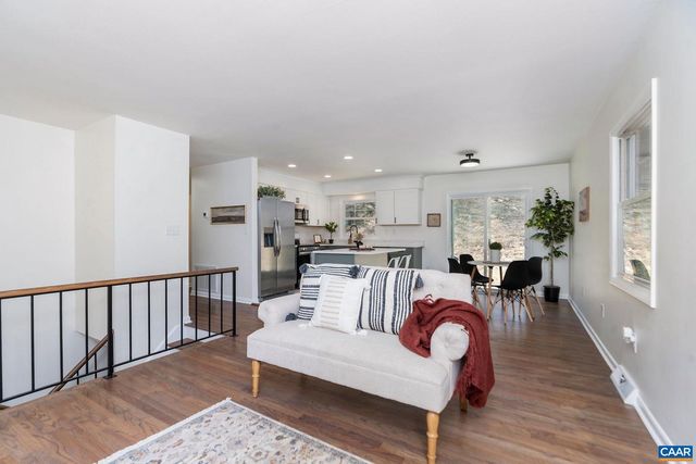 94 AUDUBON ST, Staunton, VA 24401