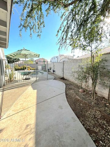 15644 W HAMMOND Drive, Goodyear, AZ 85338