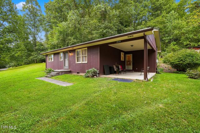 18688 Federal Road, Hiltons, VA 24258