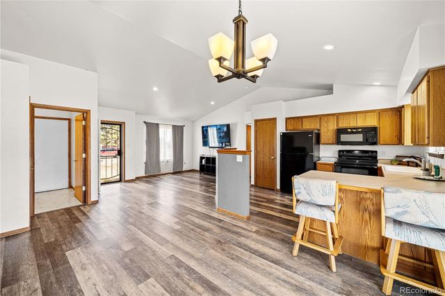 441 S Oak Creek Drive, Pueblo West, CO 81007