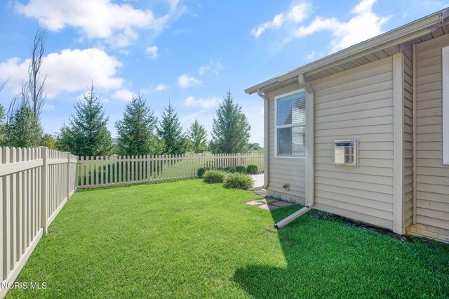 26087 Turnbridge Drive, Perrysburg, OH 43551