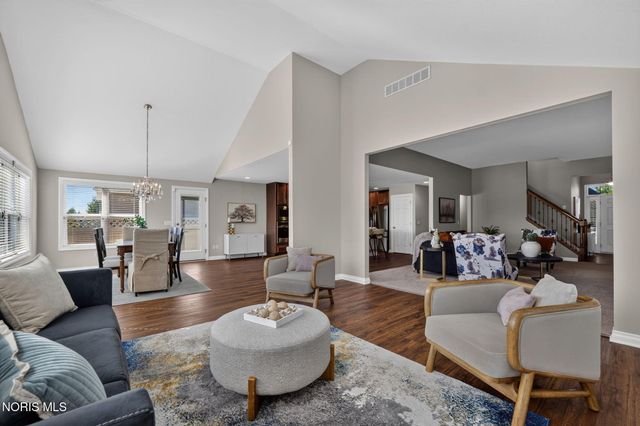26087 Turnbridge Drive, Perrysburg, OH 43551