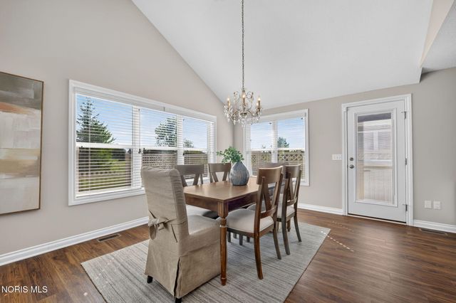 26087 Turnbridge Drive, Perrysburg, OH 43551