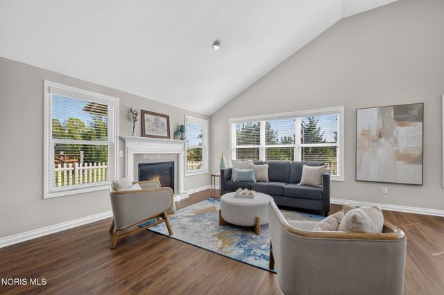 26087 Turnbridge Drive, Perrysburg, OH 43551