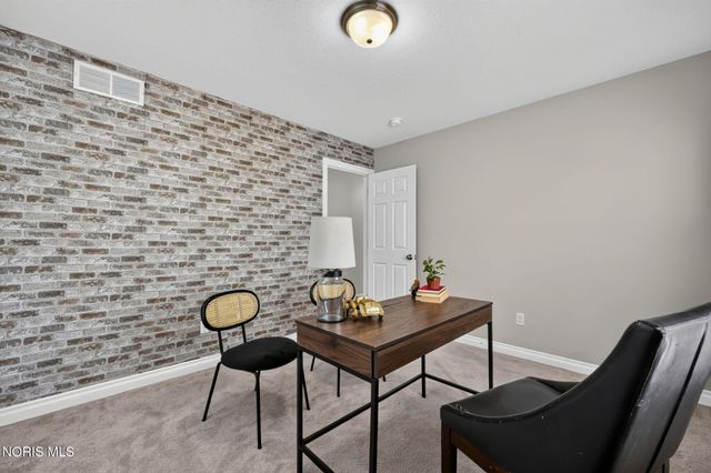 26087 Turnbridge Drive, Perrysburg, OH 43551