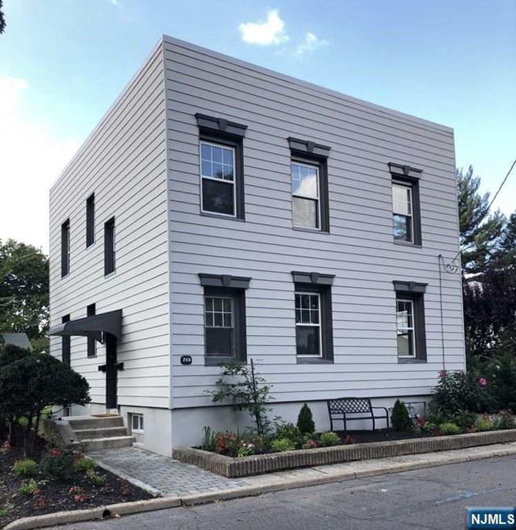 249 Atlantic Street 2, Oradell, NJ 07649