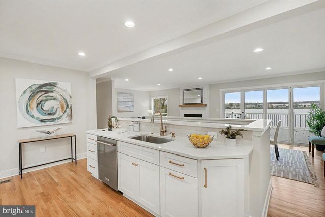 4 POPLAR GROVE AVE, Aberdeen, MD 21001