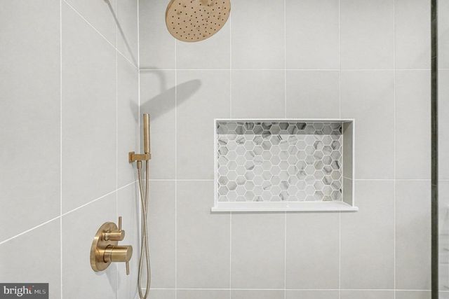 4 POPLAR GROVE AVE, Aberdeen, MD 21001