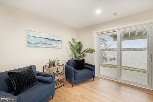 4 POPLAR GROVE AVE, Aberdeen, MD 21001