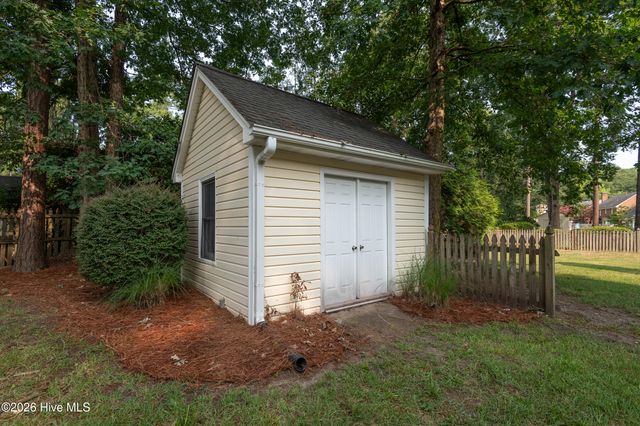 604 Bremerton Drive, Greenville, NC 27858
