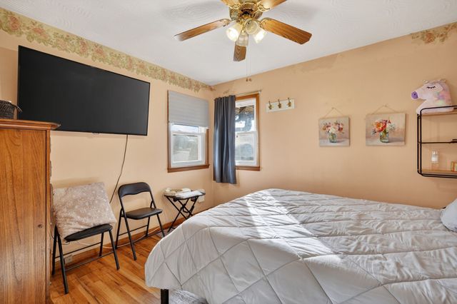 303 Lacona Avenue, Des Moines, IA 50315