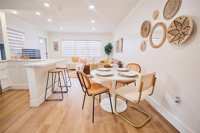 1232 SW 30th Pl, Miami, FL 33135