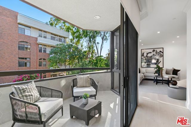 300 N Swall Drive 256, Beverly Hills, CA 90211