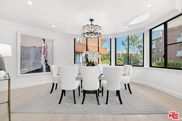 300 N Swall Drive 256, Beverly Hills, CA 90211