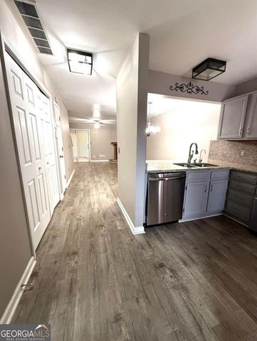 1555 springleaf Court, Smyrna, GA 30080