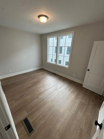989 Bibbs Circle NW 24, Atlanta, GA 30318