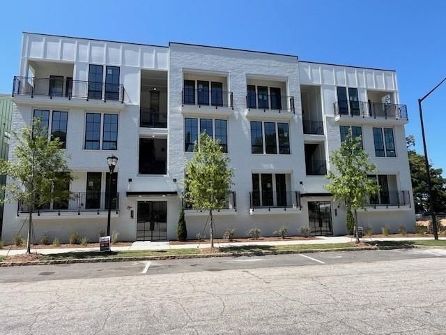 989 Bibbs Circle NW 24, Atlanta, GA 30318