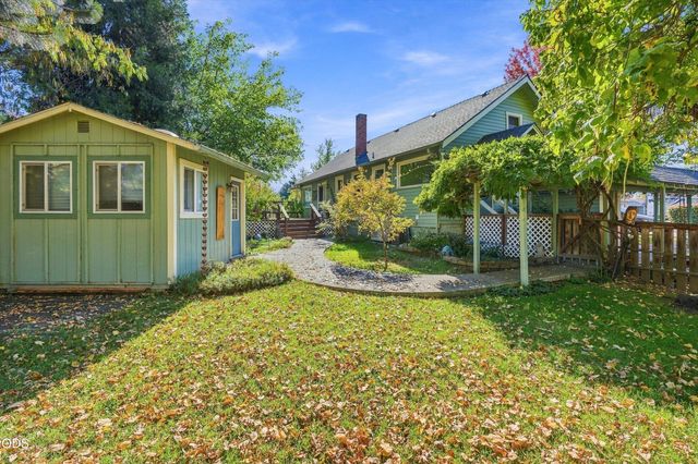 2229 Spring Street, Medford, OR 97504