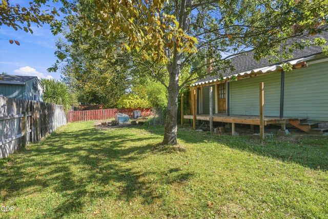 2229 Spring Street, Medford, OR 97504