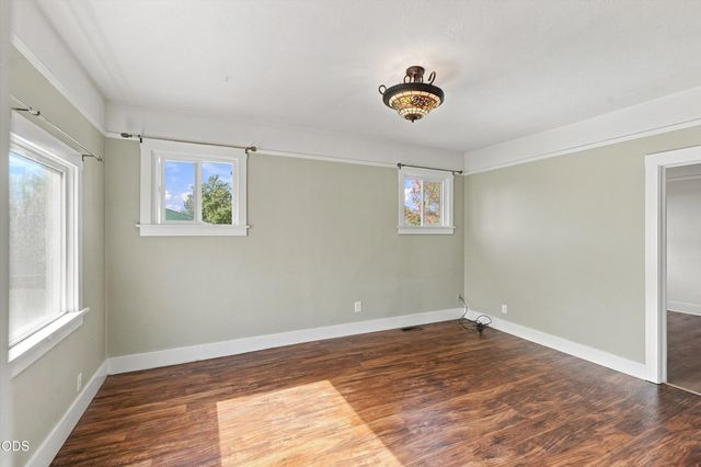 2229 Spring Street, Medford, OR 97504