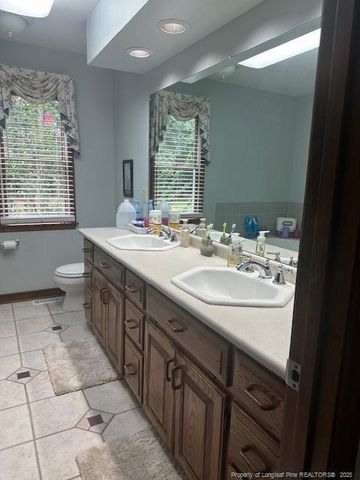 200 Londonderry Drive, Lumberton, NC 28358