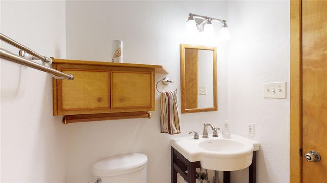 11 Sand Piper Place, The Woodlands, TX 77381