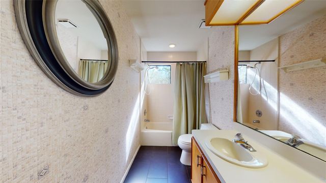 11 Sand Piper Place, The Woodlands, TX 77381