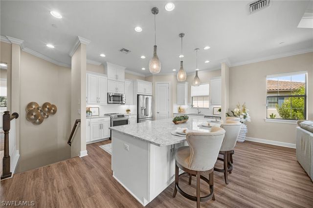 9685 Montelanico LOOP 201, Naples, FL 34119