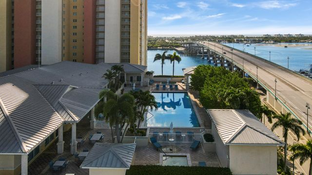 2640 Lake Shore Drive 307, Riviera Beach, FL 33404